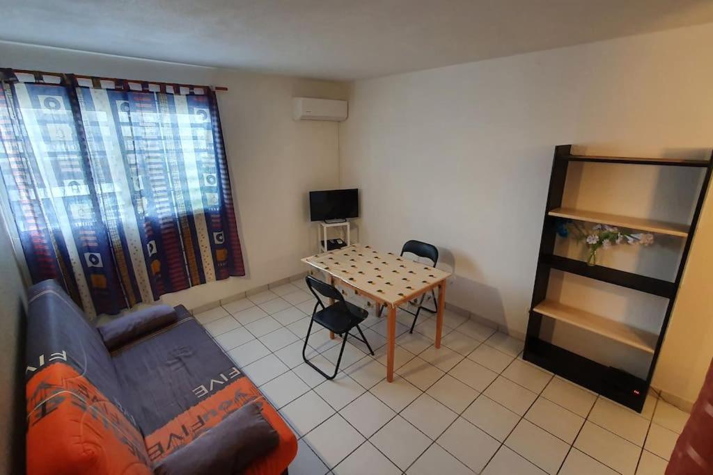972D6 - Kaymit - Studio 20M2 Schoelcher Luaran gambar